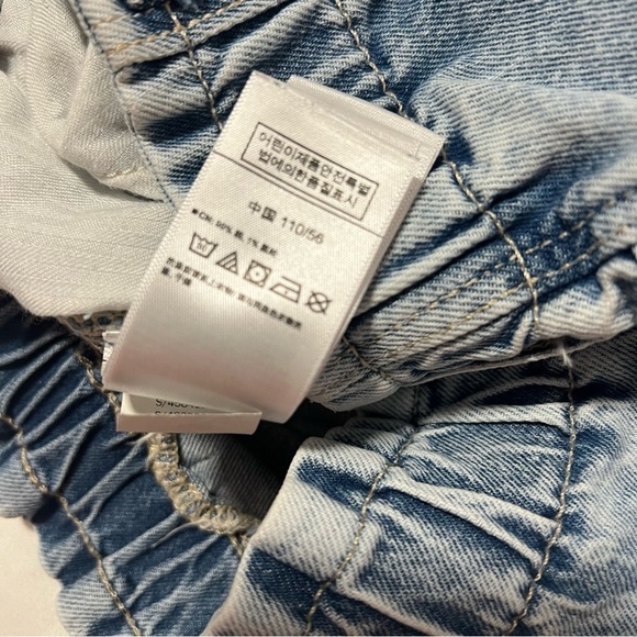 Gap Girls “Just Like Mom Jeans” Size 5 Stylish Kids Denim Jeans EUC Everyday - Picture 8 of 9